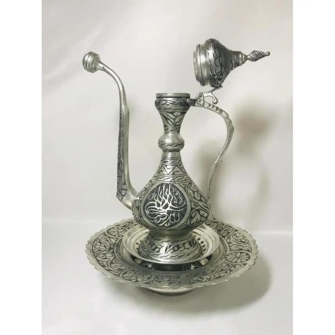 Royal Dinning Decorative Luxury Tea Pot For Hotels Breakfast Amazing Look Latest Design Pattern Elegant Tea Pot From India