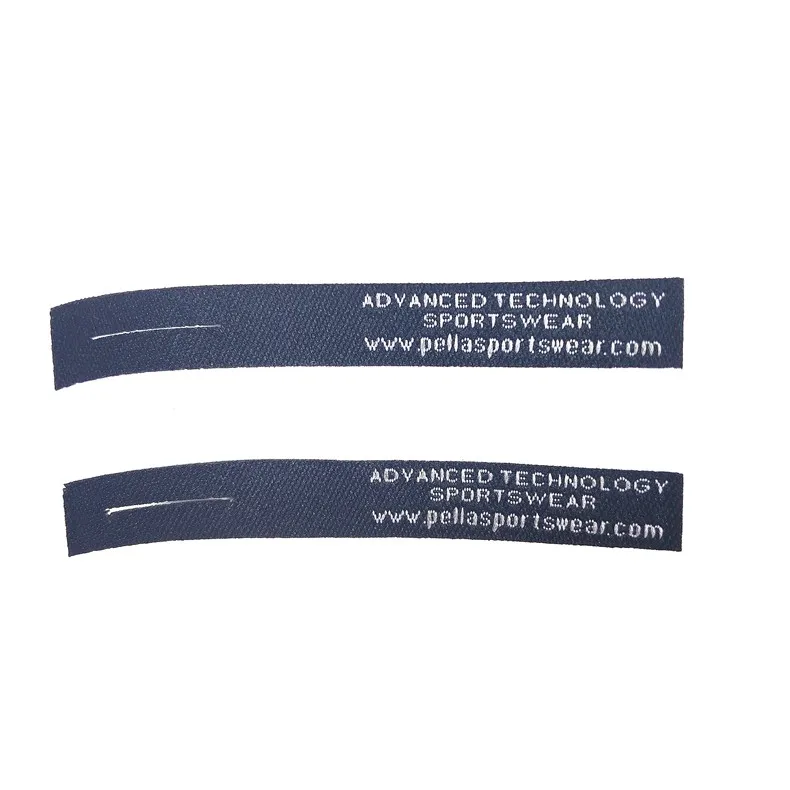 Factory Wholesale Price Red Green Withe flags Center Fold Customized Private Label Clothing Logo Women Men Woven Garment Labels