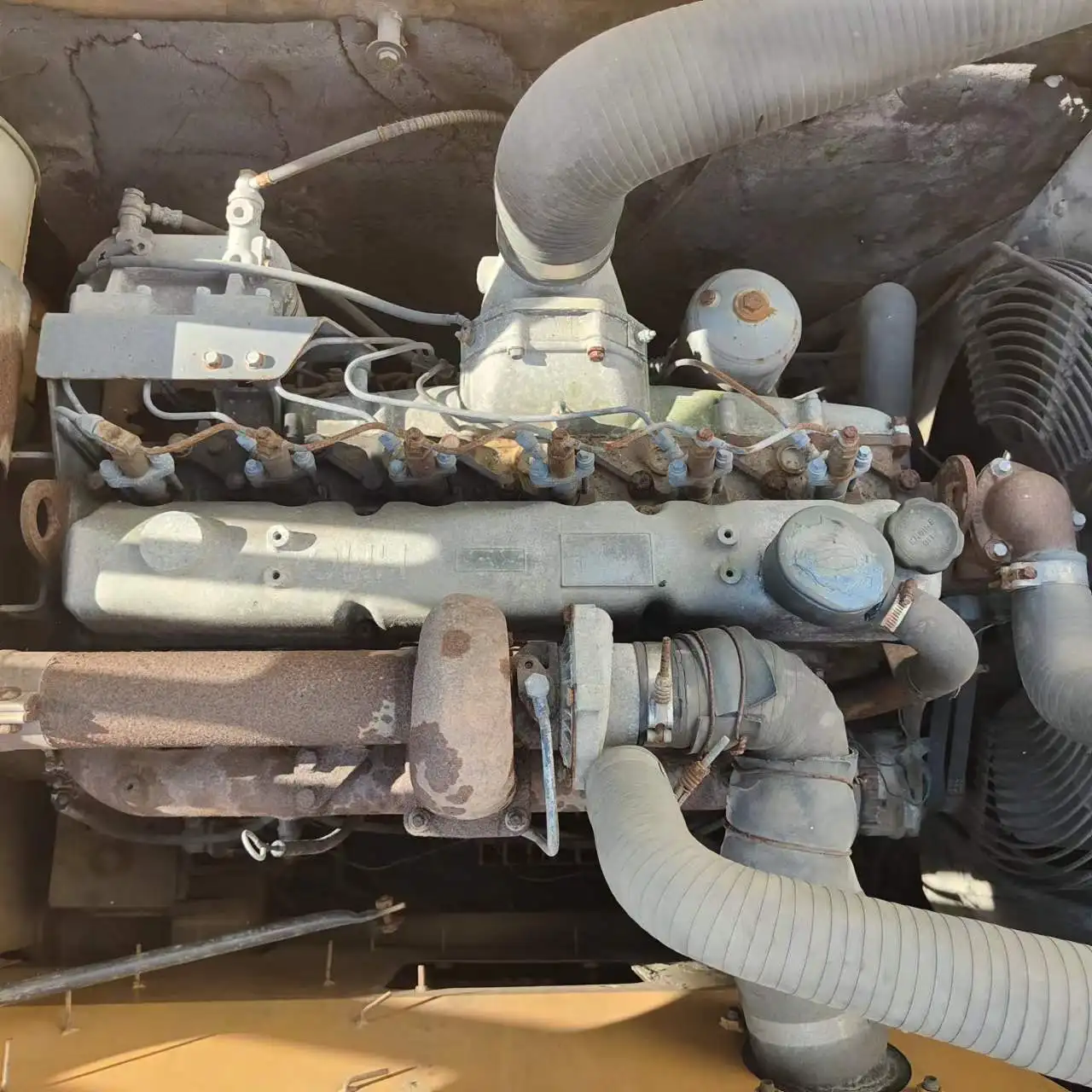 Used Korea original Hyundai R215-9C hydraulic crawler excavator digger hot selling construction equipment in China