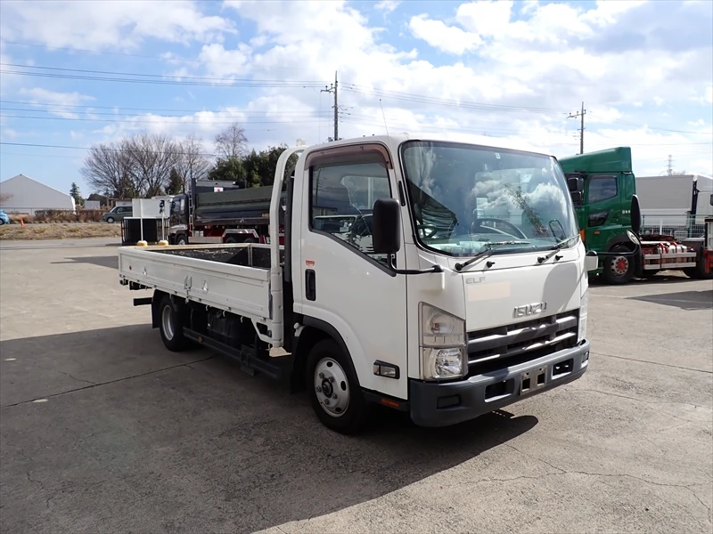 Б/у японский ISUZU ELF хорошее состояние плоский корпус