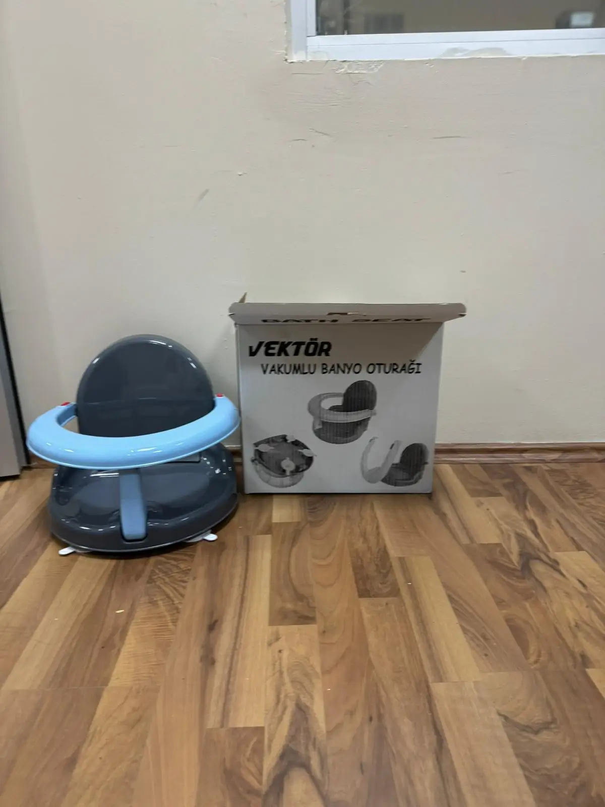 Foldable Infant Baby Bath Seat and Chair Anti-Slip for Toddler Bathroom Use for Cleaning and Bottle Warmer