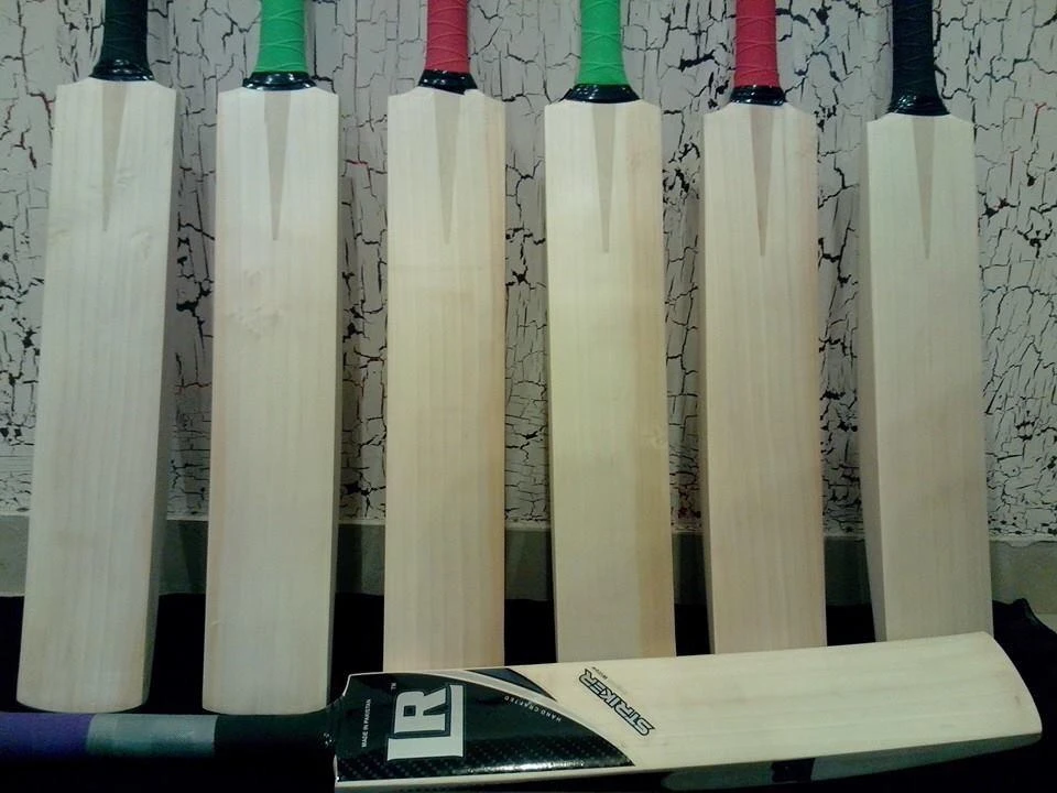 High Quality Custom 10+ Grains English Willow Cricket Bat Factory New Sports Wooden Bat