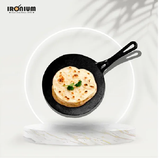 25cm Iron Tawa With Wooden Handle Roti chapati Cooking Utensil kitchen Pan Home Hotel Kitchen ultimate Quality Iron Tawa