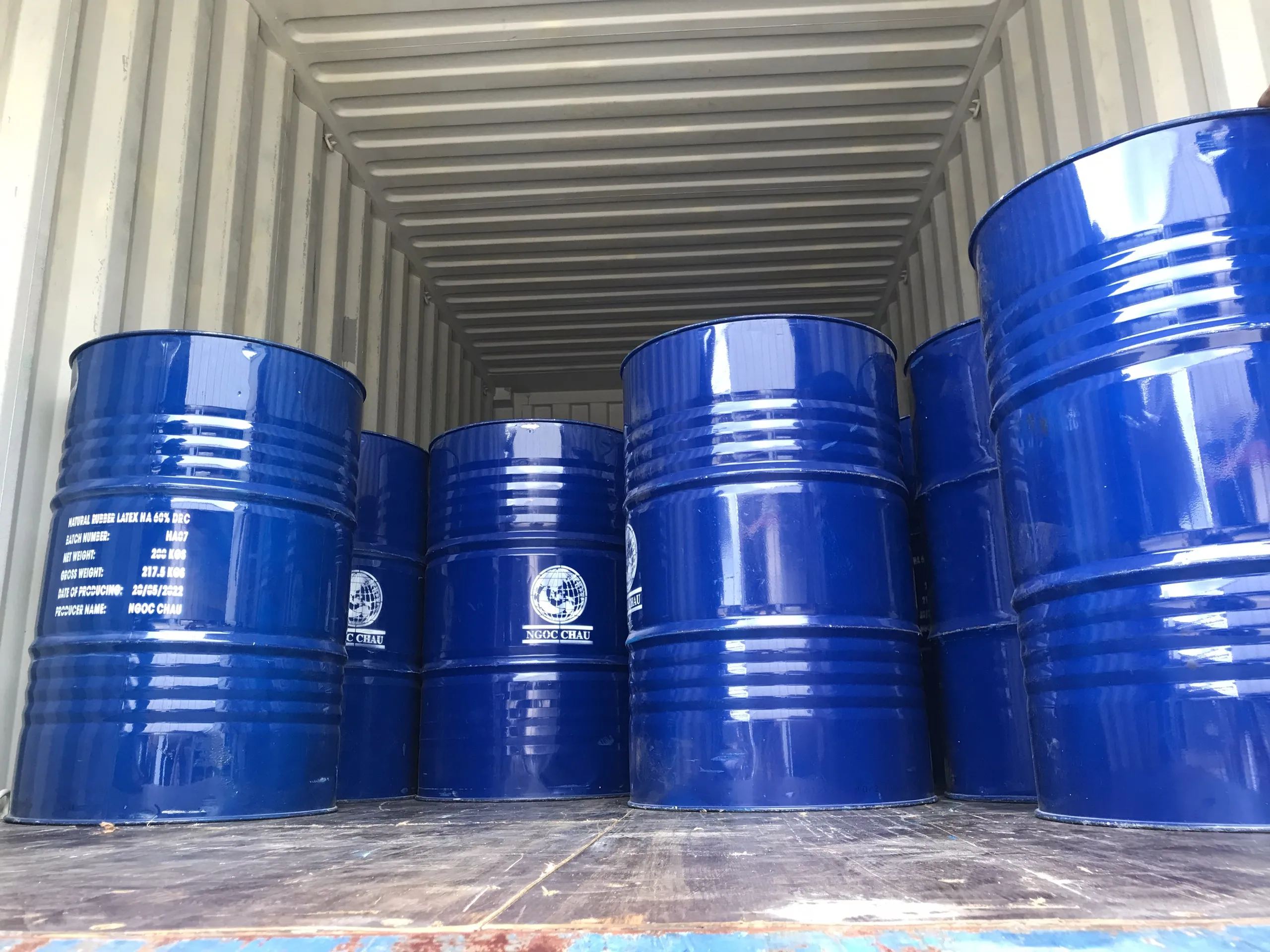 High Quality Natural Raw Rubber latex HA 60% DRC/Concentrated Latex Rubber Raw Material Packaged in Drums