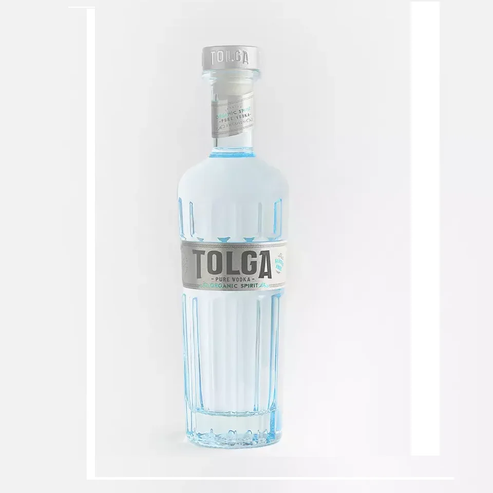 100 % Premium quality 500 ml 40% organic alcohol Artesian water Tolga Pure premium vodka for drinking