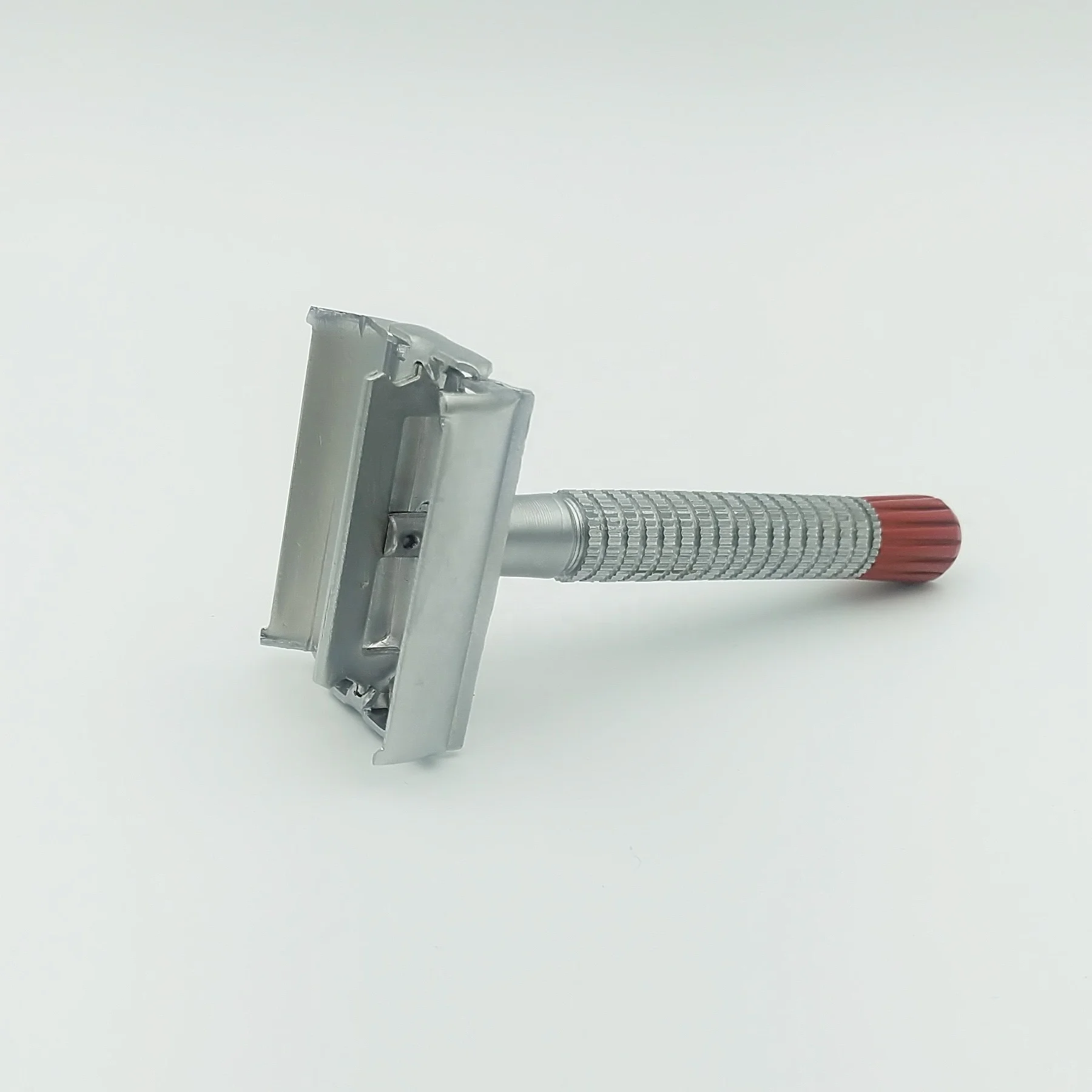 Trending Mens Traditional Classic Double Edge Chrome Shaving Safety Razor With Butterfly Head Open Short Handle Razor