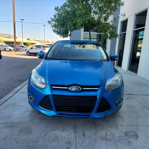 Использованный 2014 Ford Focus титановый