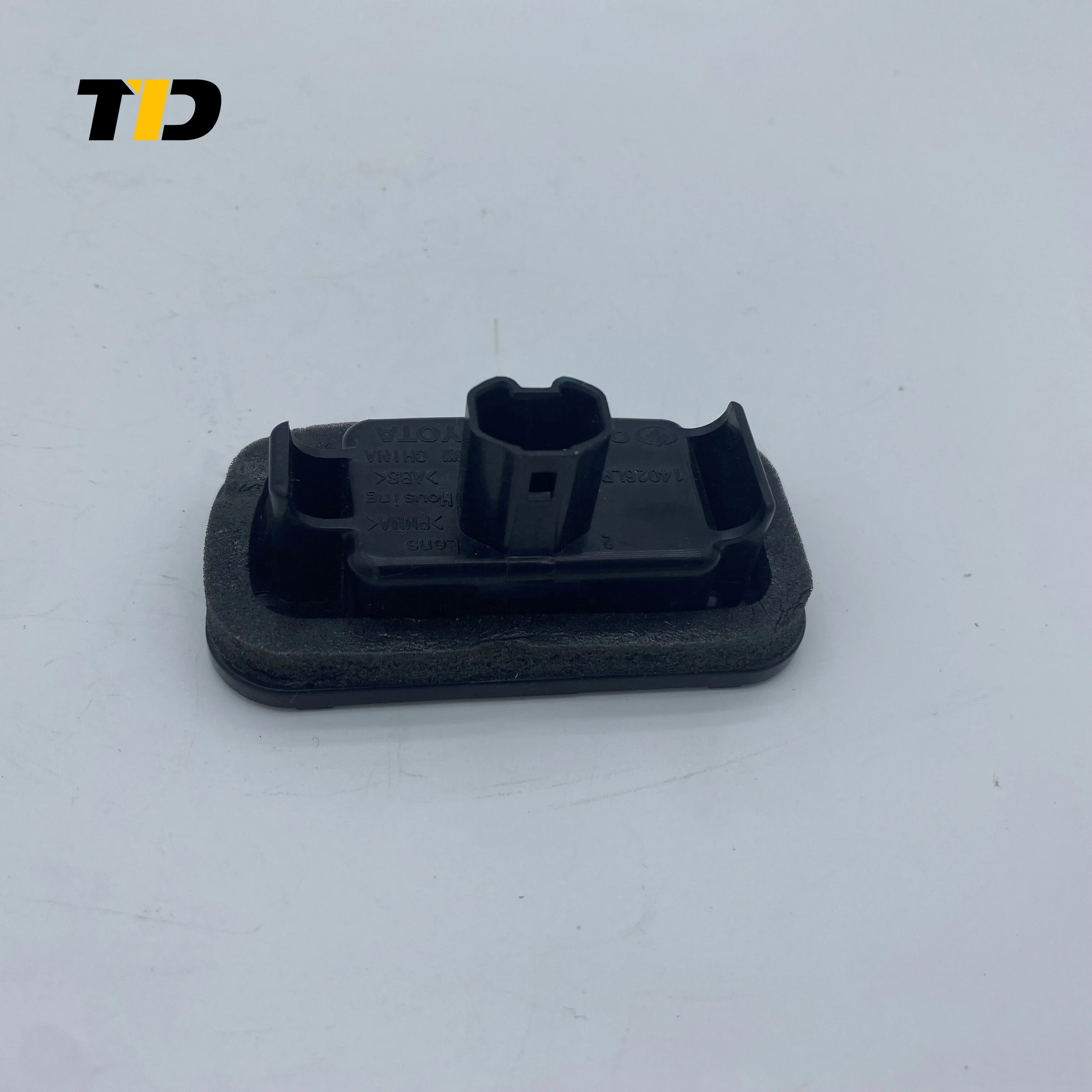 81270-53030 License Lmp Assembly  for Toyota Camry 81204-06030