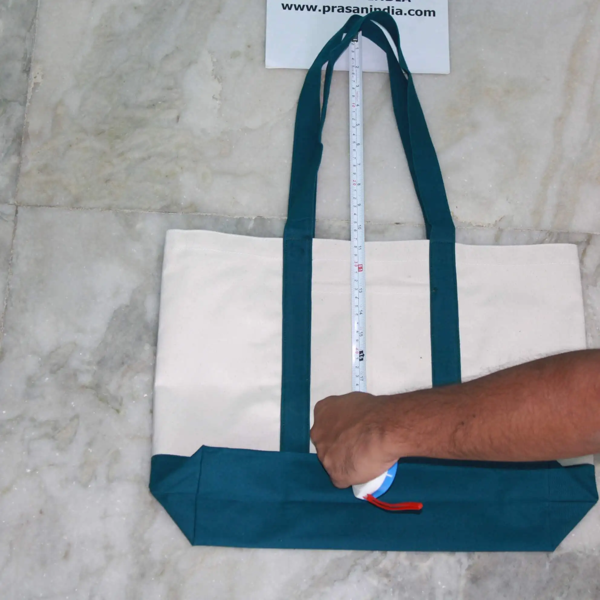 These extra-sturdy 10 oz canvas bags are a great size for hauling around music and other gear that doesn not fit in your instrum