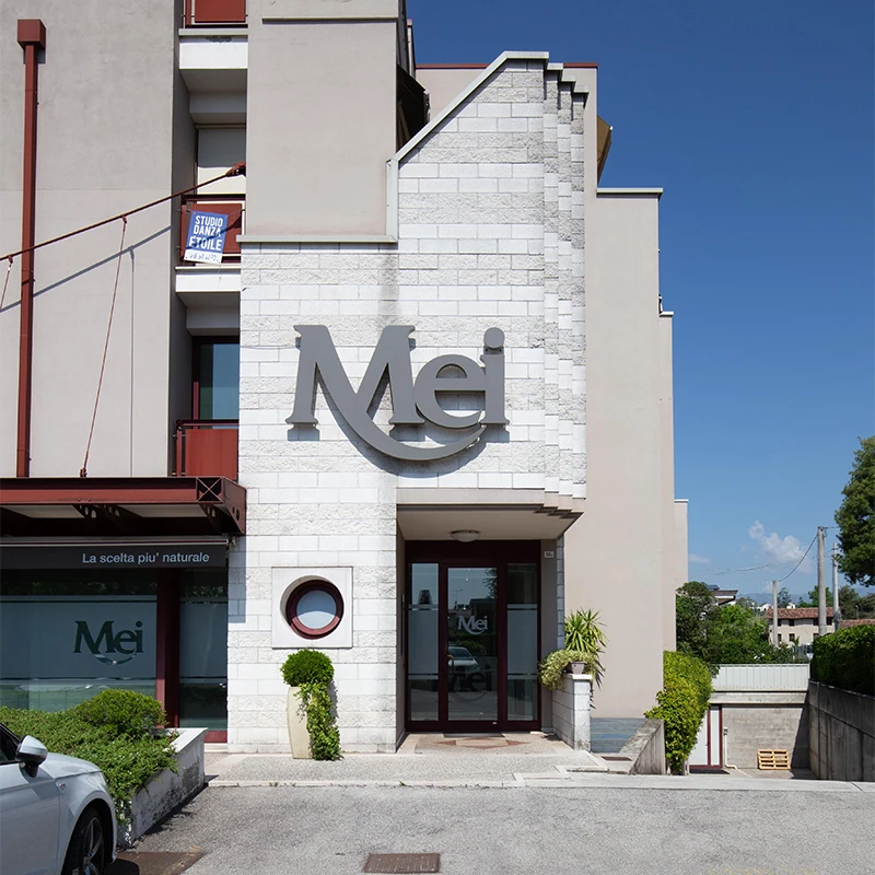 High Quality Premium Made in Italy 100% Natural Smog Protection body and face antipollution cream