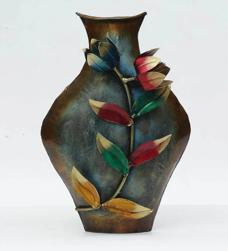 Best Quality Metal Silver Flower Vase In Multi Color .