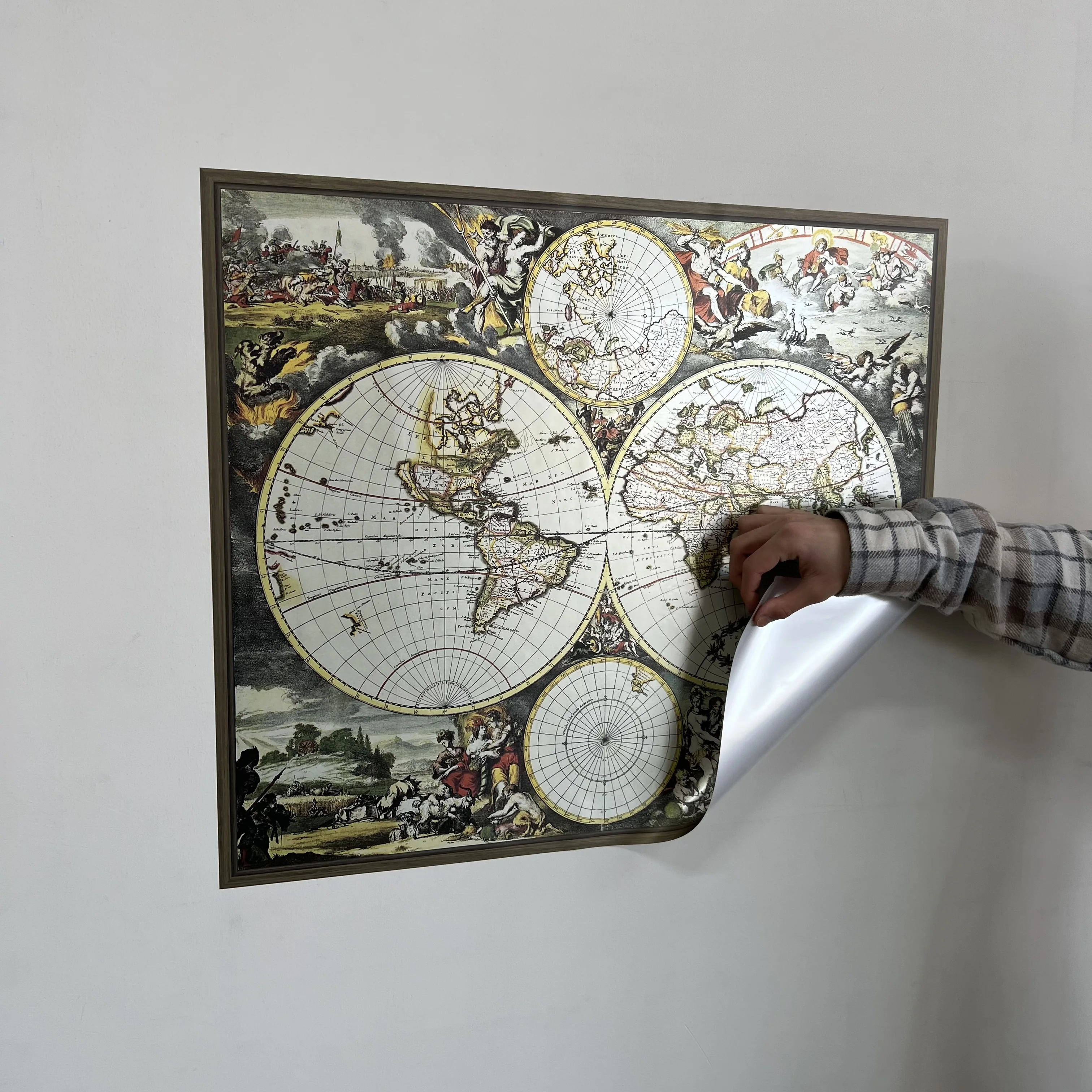 Retro Look Vintage World Map Reusable Durable Polystyrene Material Holds The Surface With Static Electricity