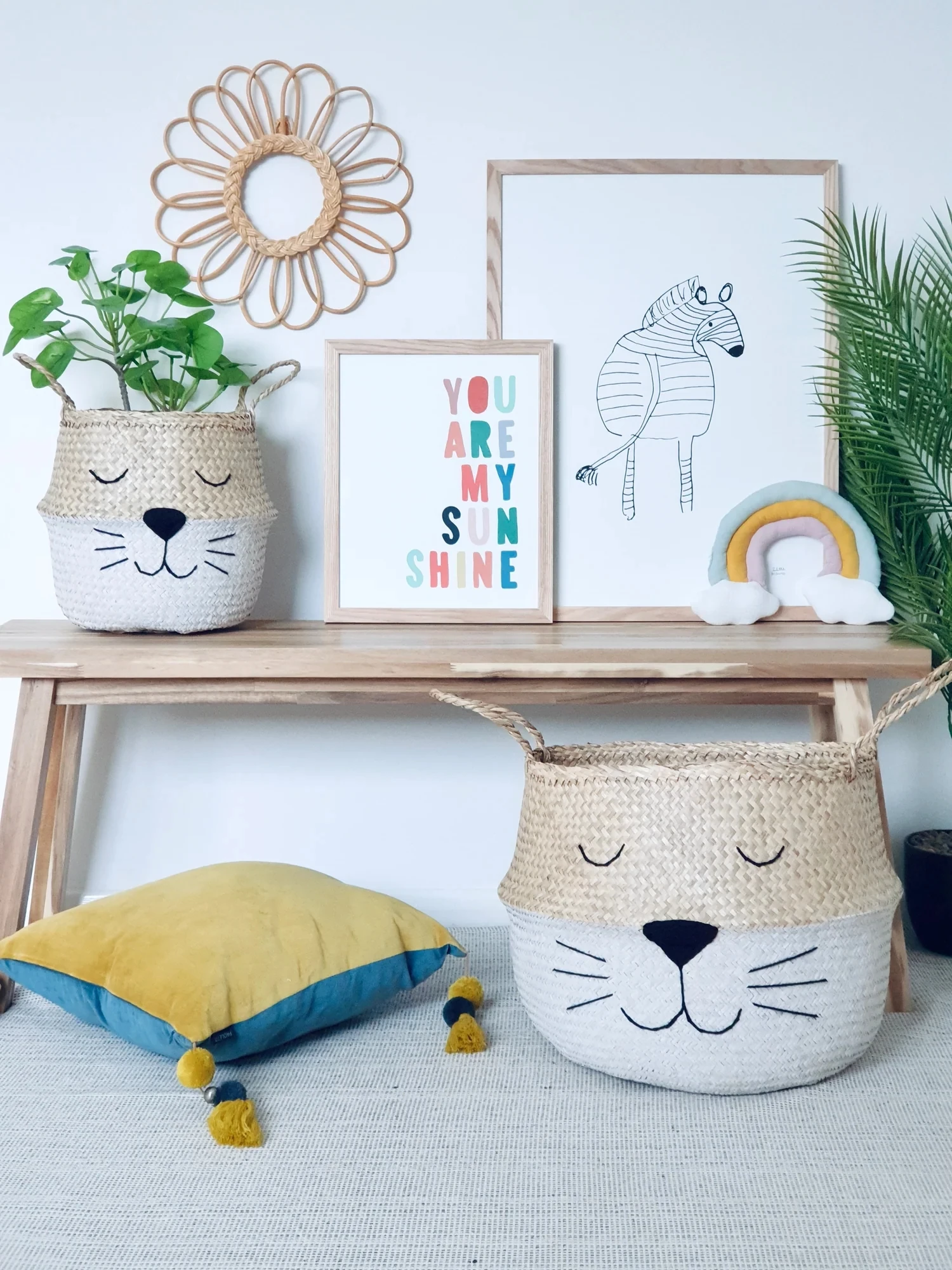 Hot Sale Cheap Straw Wicker Natural Handwoven Colorful Cute Animals Wholesales Round Shape Belly Seagrass Basket Storage