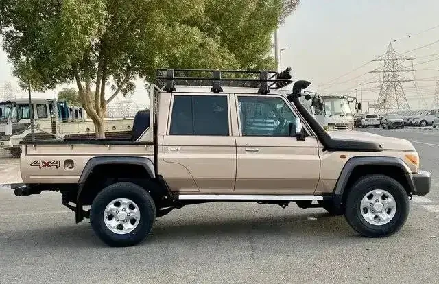 Used Toyota Landcruiser pickup for sale