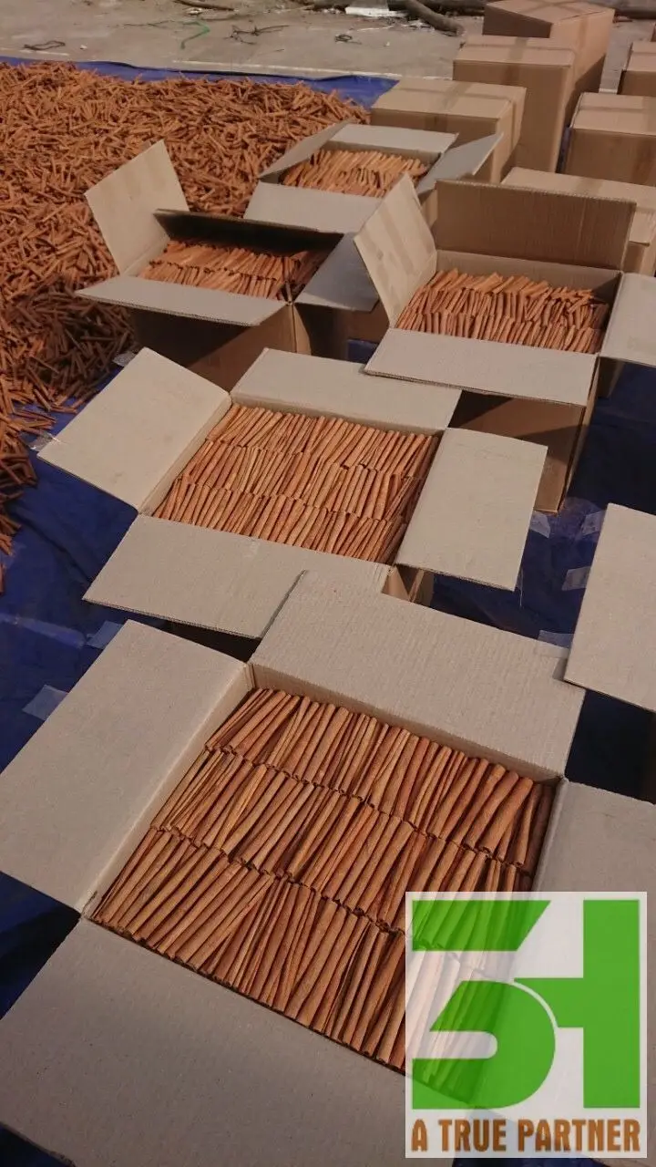 100% Natural Dried Cinnamon Sticks Premium Grade for Sale to Abroad
