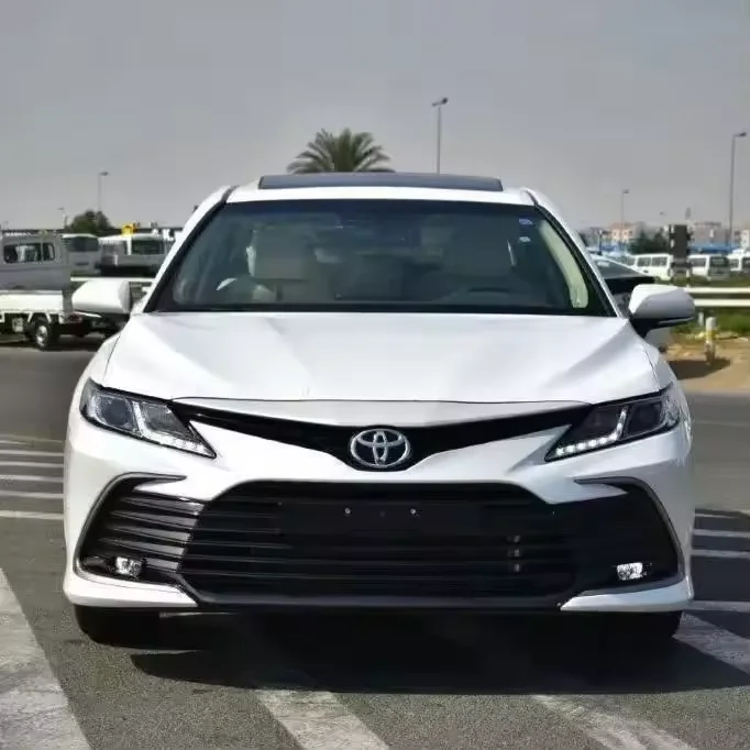 Б/у Toyota Camry 2.5L XLE Автомобильные Кожаные сиденья темные Внутренние шины R17 с панорамным Люком на крыше Доступны варианты для левой правой руки