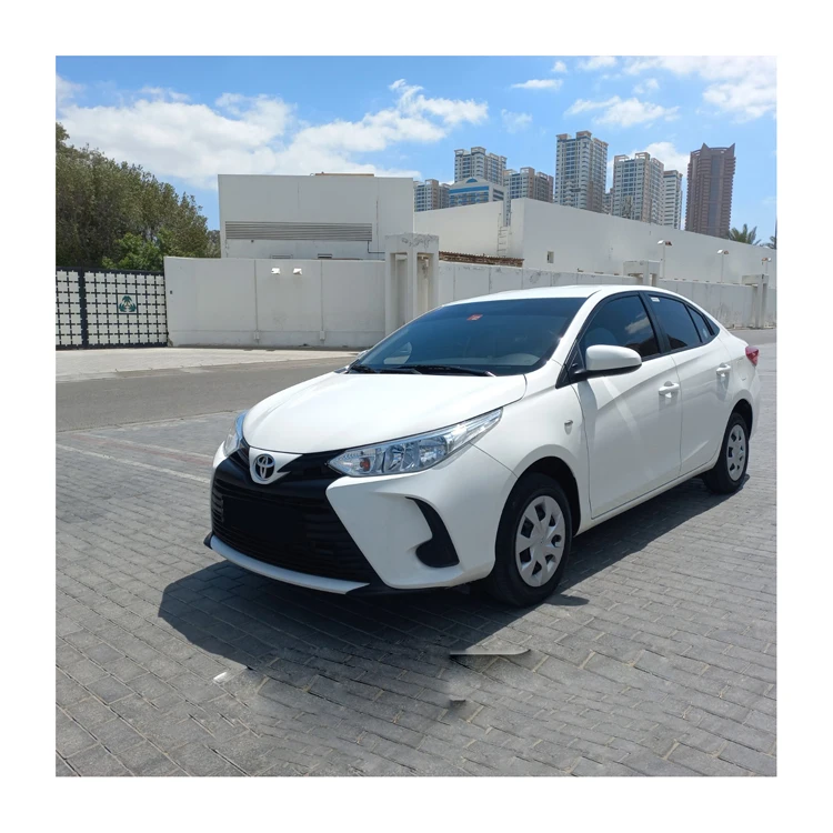 TOYOTAI Yariss remote keyless entry and push-button start technology