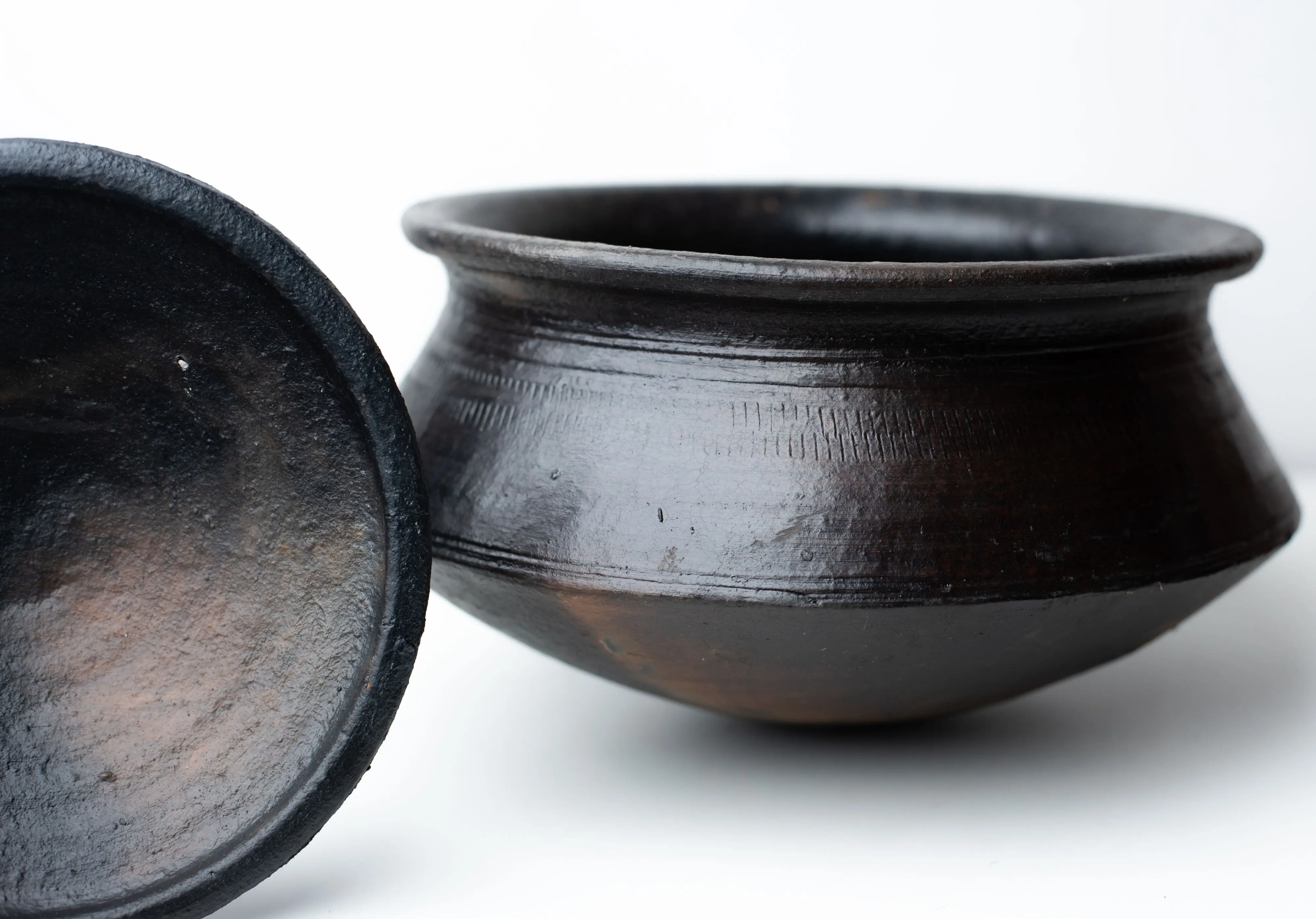 Biryani Cooking Clay Pot With Lid 3 Liter Pot for Traditional Eco Friendly Earthen Clay Metal Curry Pot