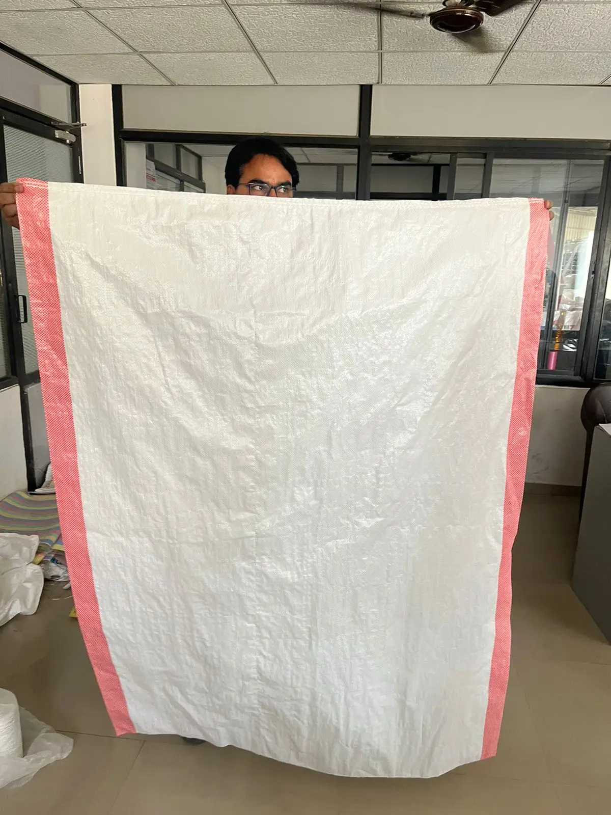 Plastic Bags PP Woven Sacks white bag with red stripes and blue stripes multipurpose agriculture packaging bag