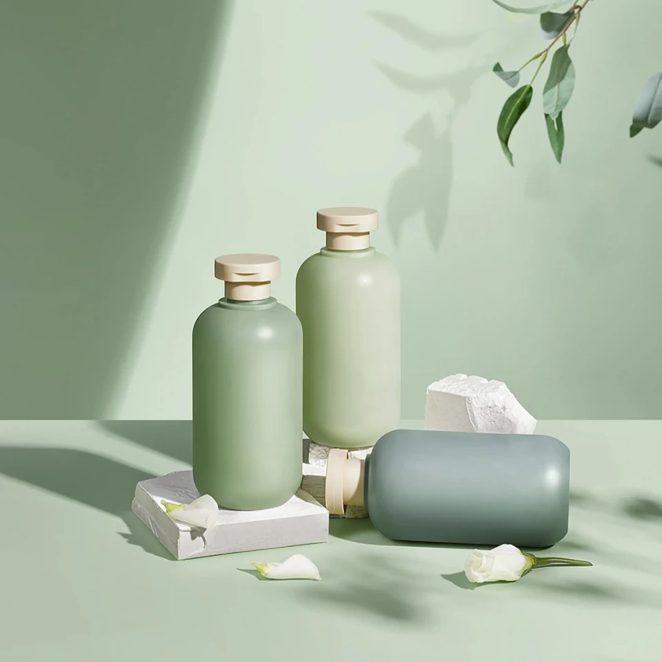 Matte Green Plush HDPE Plastic Cosmetic Packaging Soft Touch Squeeze Body Lotion Bottles 200ml 250ml 400ml 500ml Shampoo Bottle