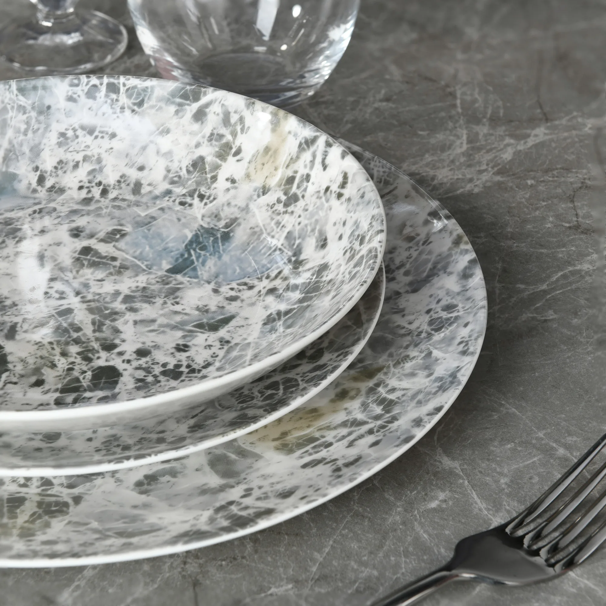 18PCS Ceramic Electroplated Decal Craftsmanship Porcelain Dinner Plates Set Dinnerware Tableware
