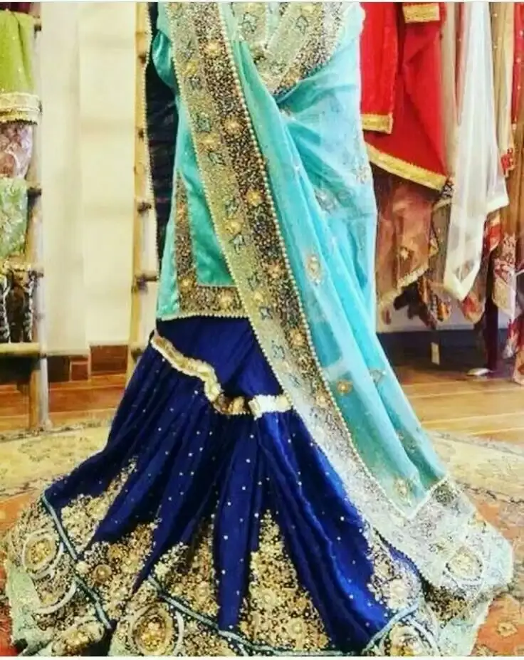 Modern Fashion Designer Indian Pakistani Lawn Linen Cotton Georgette 3 Piece Suits Available on Wholesale Price.