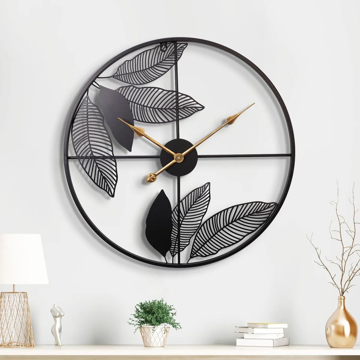 Best Wholesale Luxury Quartz Wall Clock Classic Rustic Wood MDF Material Silent Ticking Dial Unique Handmade Metal Frame Art
