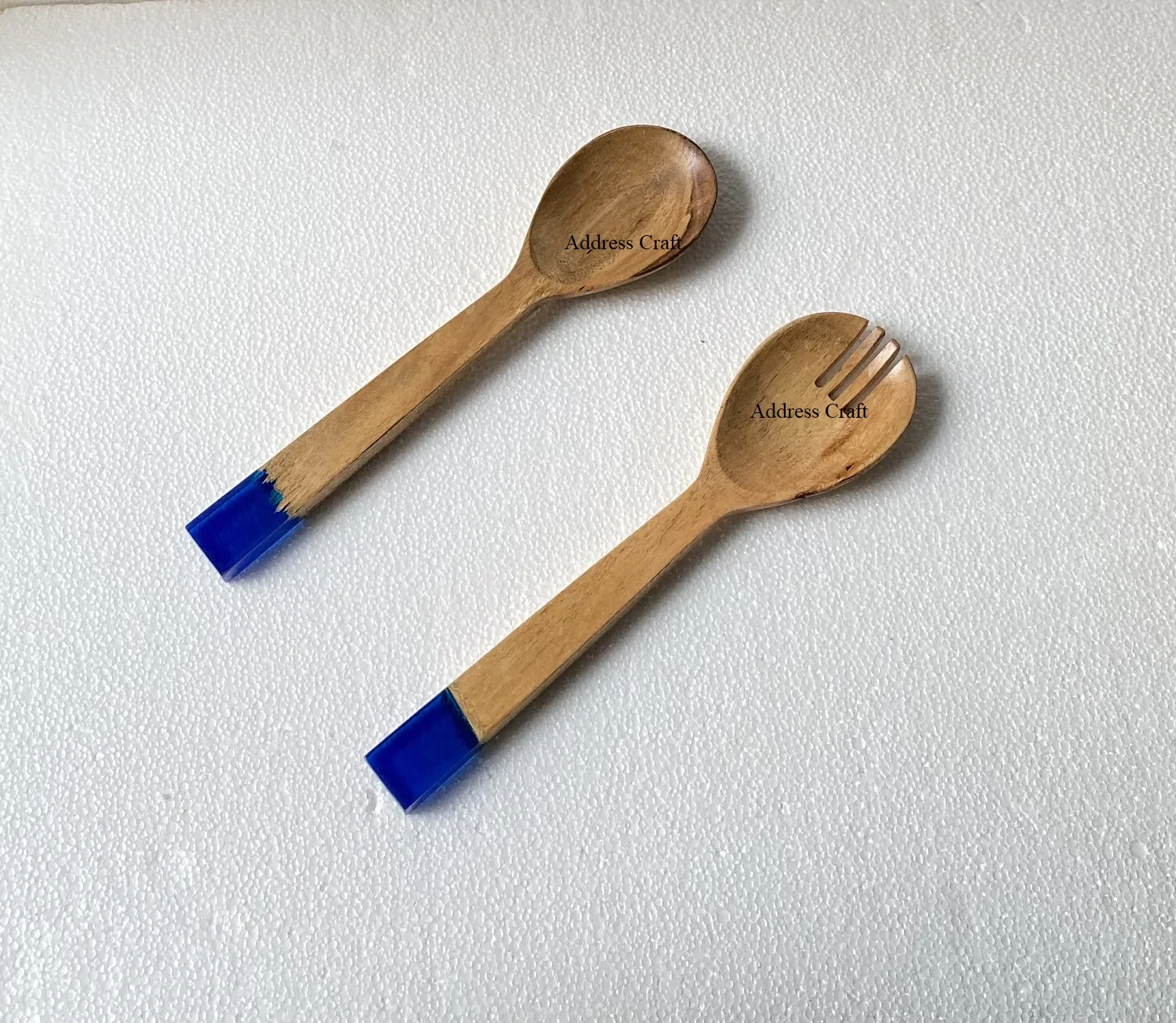 Latest Design Handmade Wooden Salad Server Set Decorative Resin Handle Salad Tools Table Creative Wooden Cutlery Salad Service