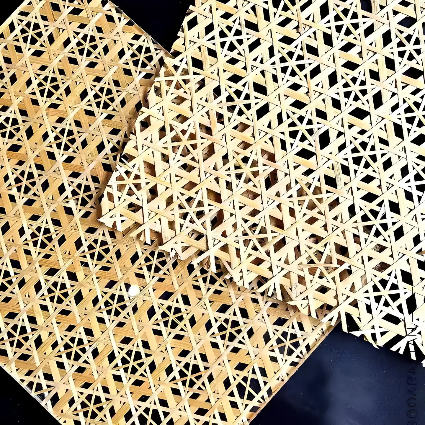 High Quality Vietnam OEM/ODM Natural Bamboo Mats Decorative Bamboo Material Herringbone Bamboo Furniture Raw for Outdoor Decor