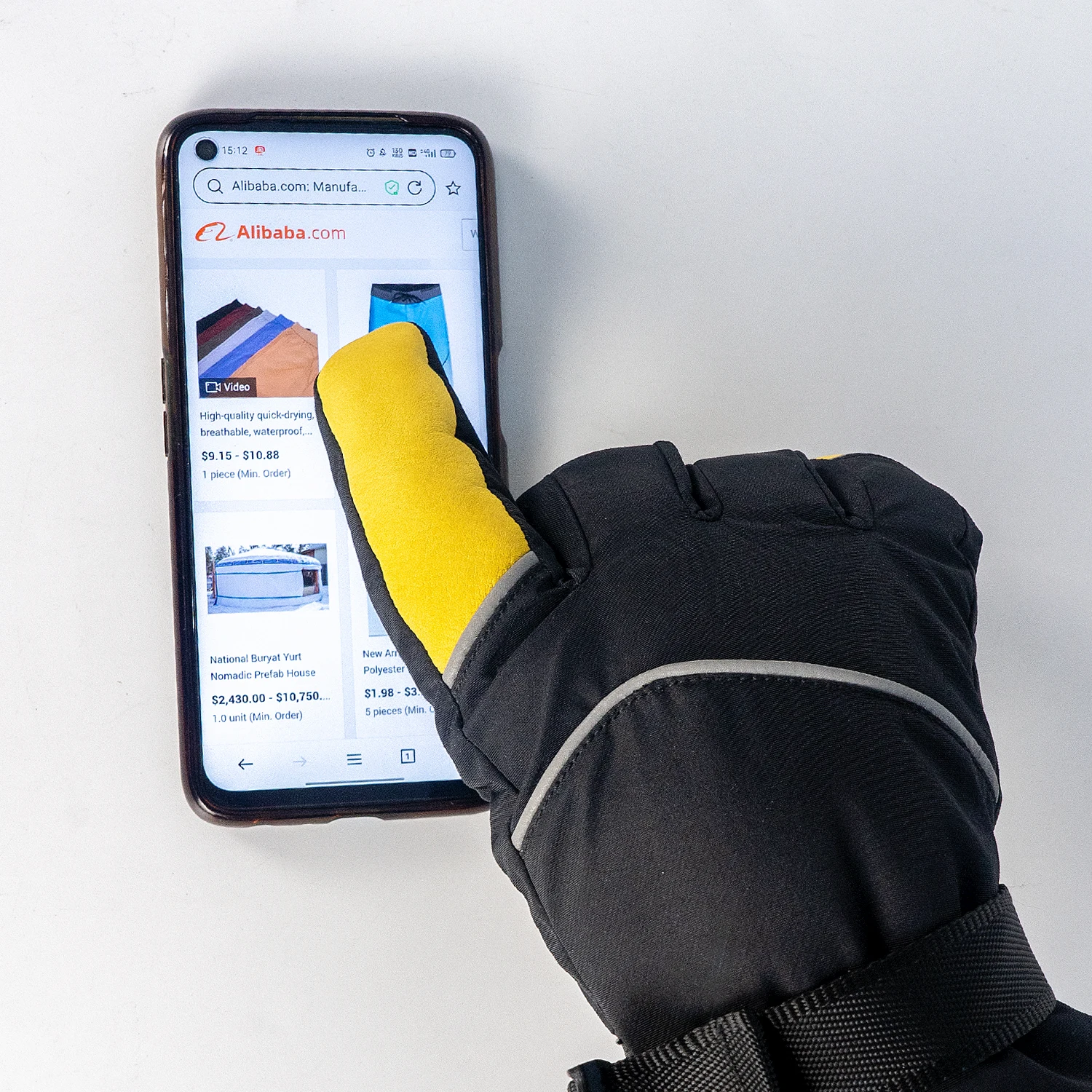 Winter skiing gloves touch screen insulation waterproof fluffy soft shell skin shark climbing outdoor motorcycle riding gloves