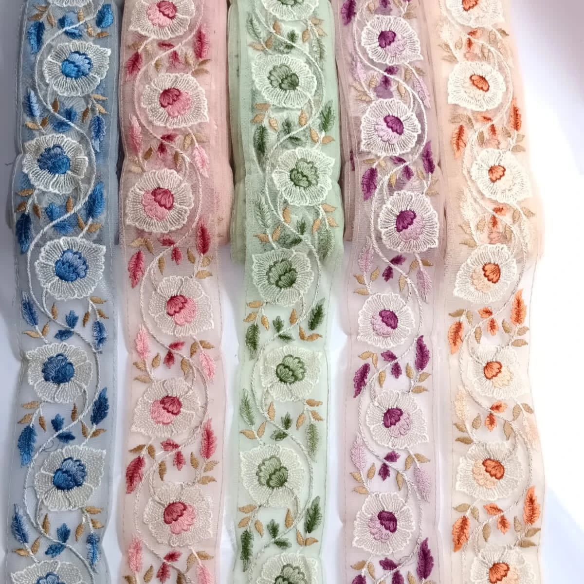 New Arrival High Quality Multi Color Polyester Embroidery Tulle Net Chemical  Lace Trim Flower Lace Hot Sale