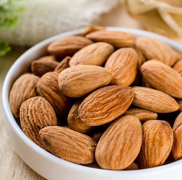 2024 New Product High Quality Fresh Almond Nuts Many Sizes Roasted and Raw Factory Direct Wholesale Ready to Ship