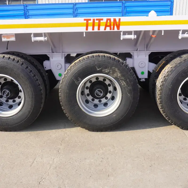 TITAN 3 Axles 40 Foot 60 Tons Flatbed Semi Trailer Tri Axle Trailer For Sale Near Me