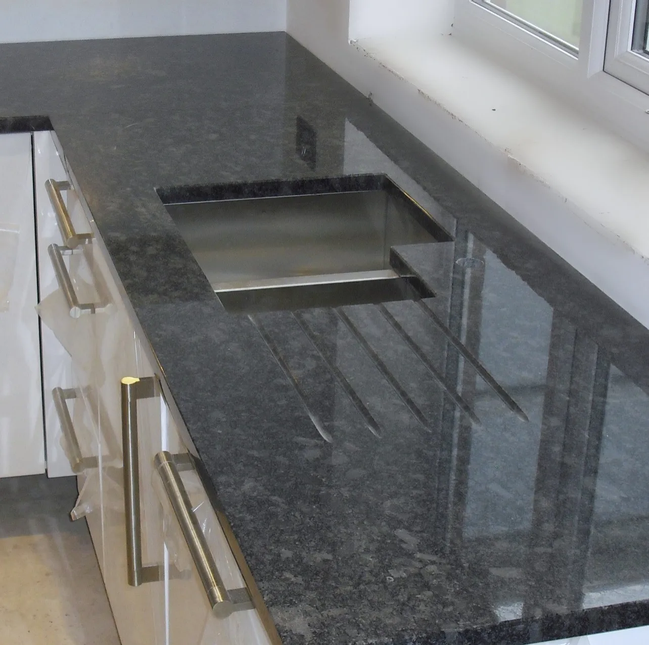Best Quality Steel Grey Granite Slabs , Tiles , Blocks  for flooring kitchen top counter top tabletop decorative interior