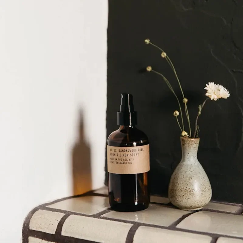 Home Decoration Brown Vintage Glass Bottles Natural Essential Oil Room Spray With Gift Box