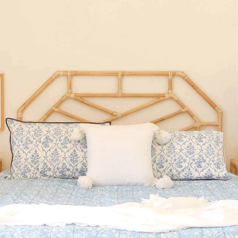 Contemporary hotel decor rattan queen bed frame with headboard wicker headboards for queen beds