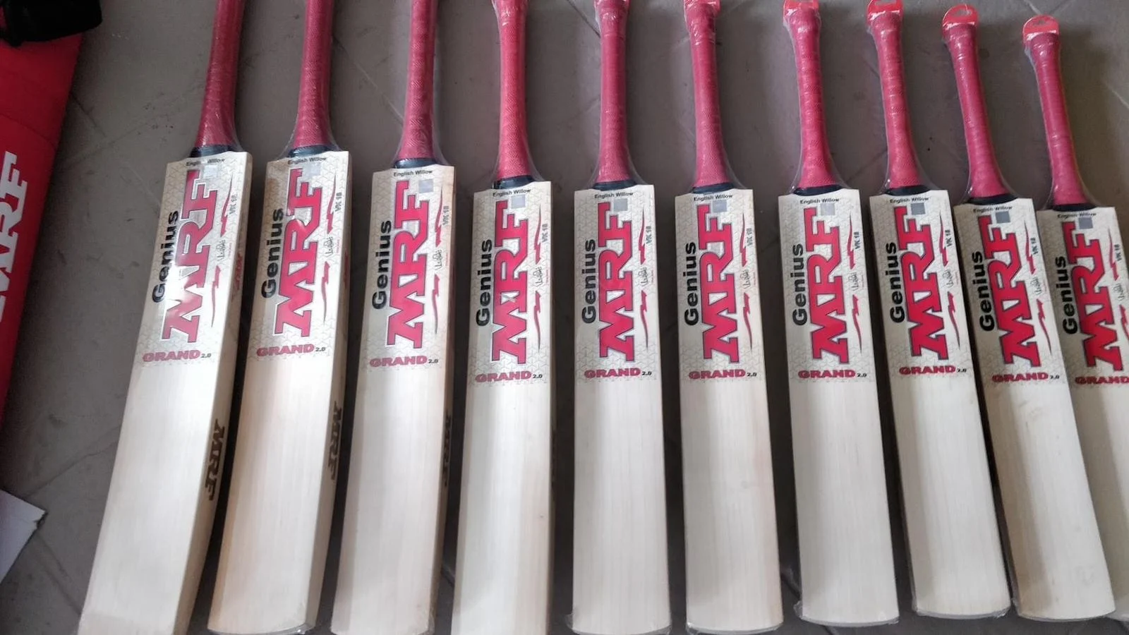 MRF ENGLISH WILLOW CRICKET BAT