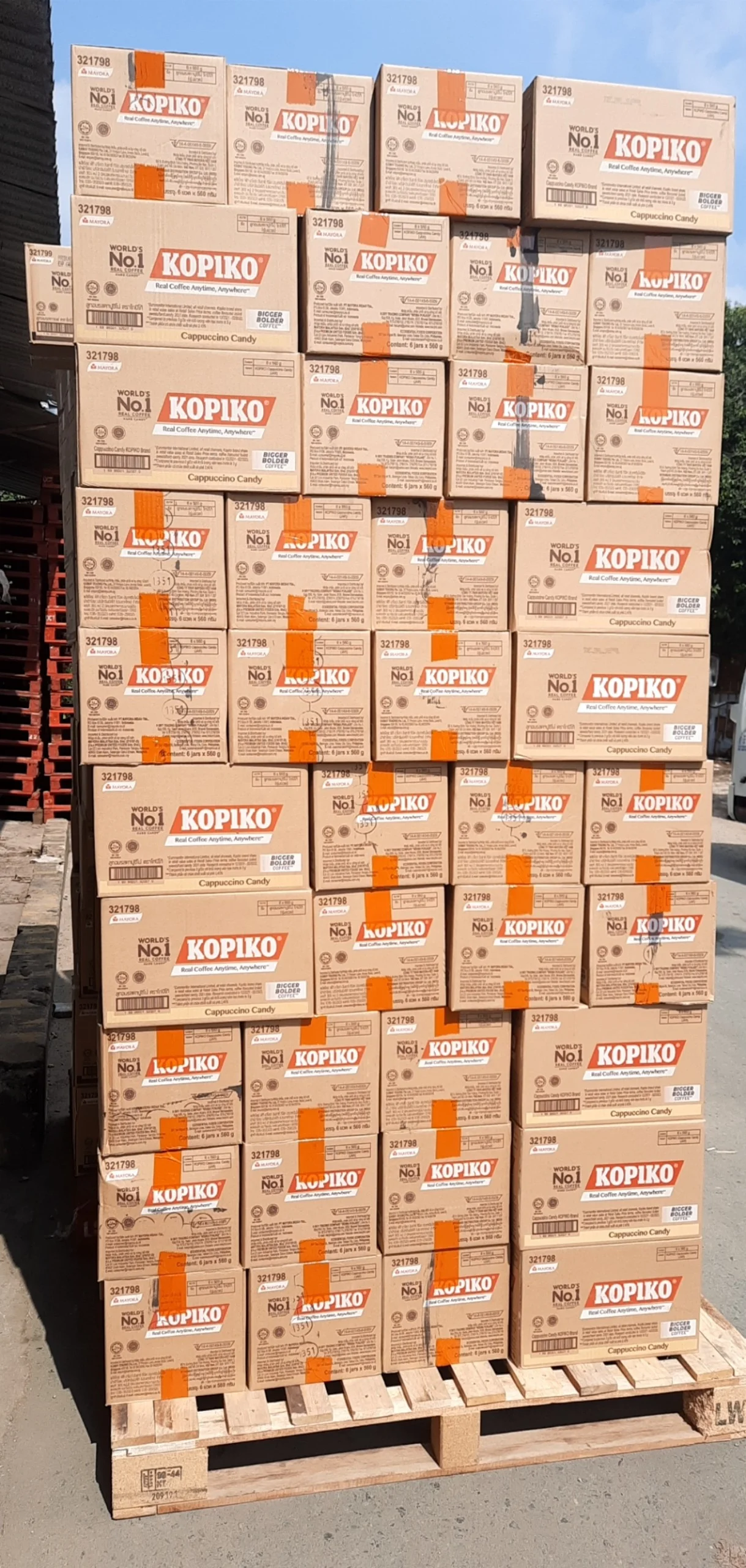 Лидер продаж кофейные кубики Kopiko конфеты 140 г x 24 сумки по лучшей оптовой цене