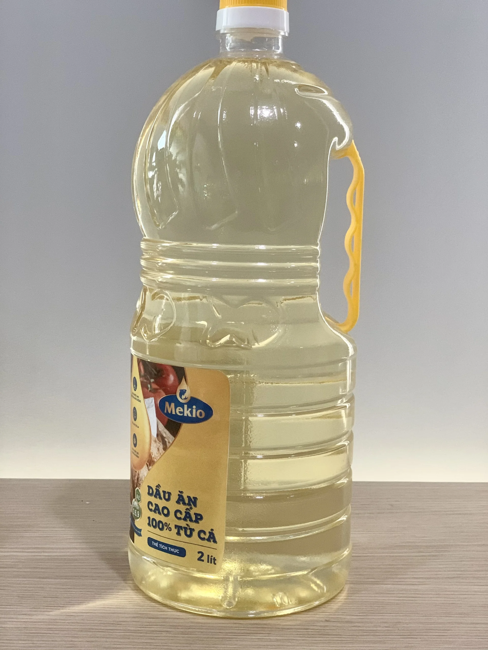 Private Label Factory Supply fish oil refined Food Grade 100% Pure Natural Cooking Oil