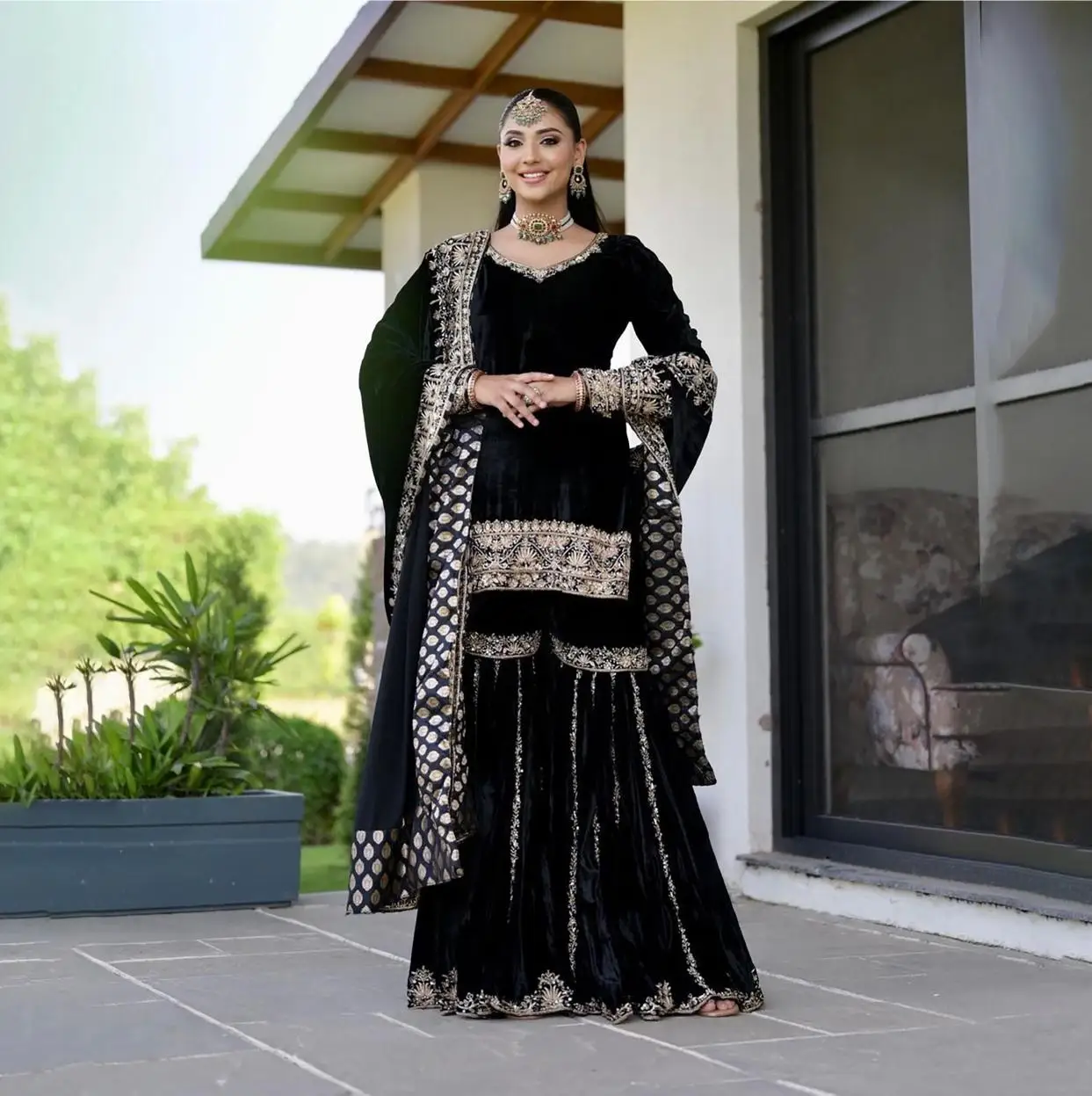 Latest Indian New Designer Party Wear Look Top Sharara And Suit Dupatta In Embroidery Work Customize Ethnic Wear Wholesale