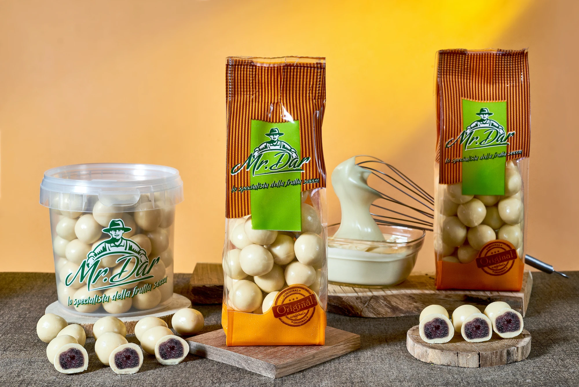 Ready to sell for b2b high grade amarena cherries made in italy covered with white chocolate 2 kg