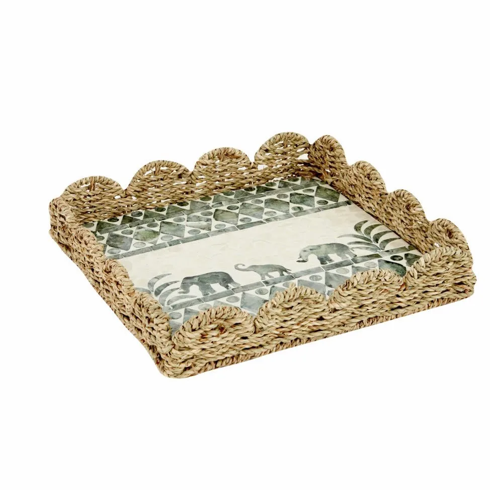 Modern Style Woven Seagrass With Capiz Scalloped Decorative Tray For Display Serving Food Drink In Dinning Table Decor