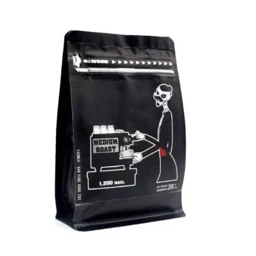 Halal Instant Coffee Powder Expresso Powder Top White Store Sunlight Bulk Storage Packing Room Milk Packaging Food Foil Type