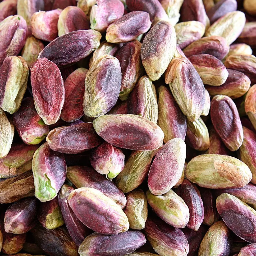 Распродажа сушеных необработанных фисташевых орехов в наличии