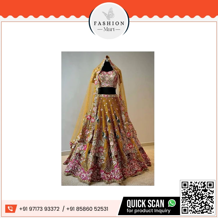 Топ-Дизайнер Lehenga Choli украшен замысловатой вышивкой