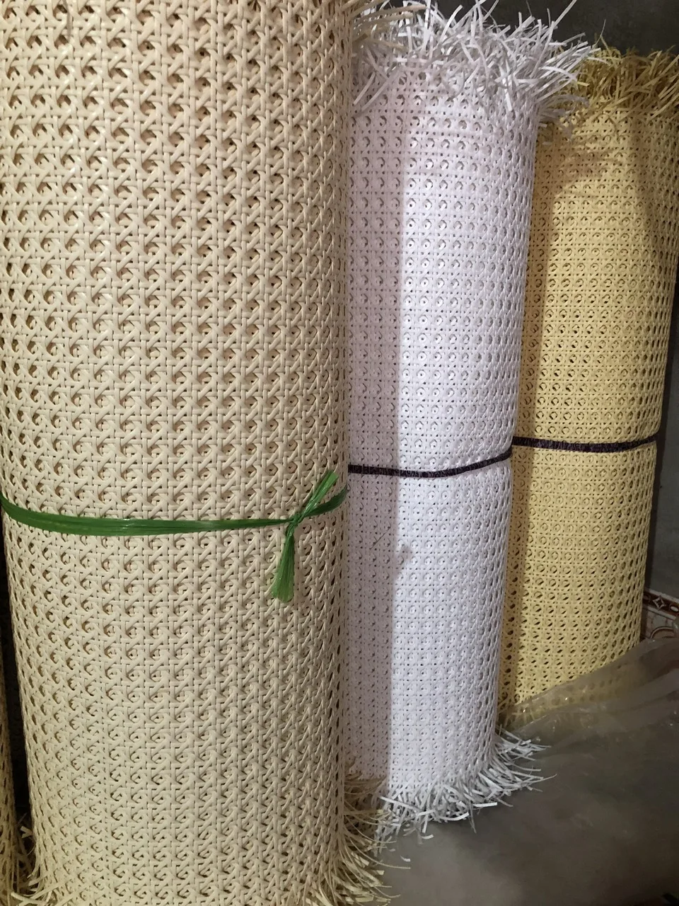 High Quality Hexagonal Rattan Rolls Used for Bleaching Vietnamese Agricultural Product Packaging at Competitive Prices