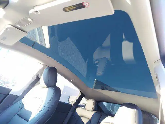 used 2021 Tesla Model Y AWD Long Range 4dr Crossover  253 miles