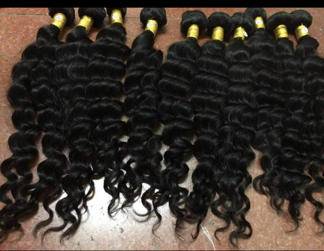 Raw Cuticle Aligned Indian Human Hair Silky Natural Curly Hair And You Can Easily Wash It At Wholesale Price