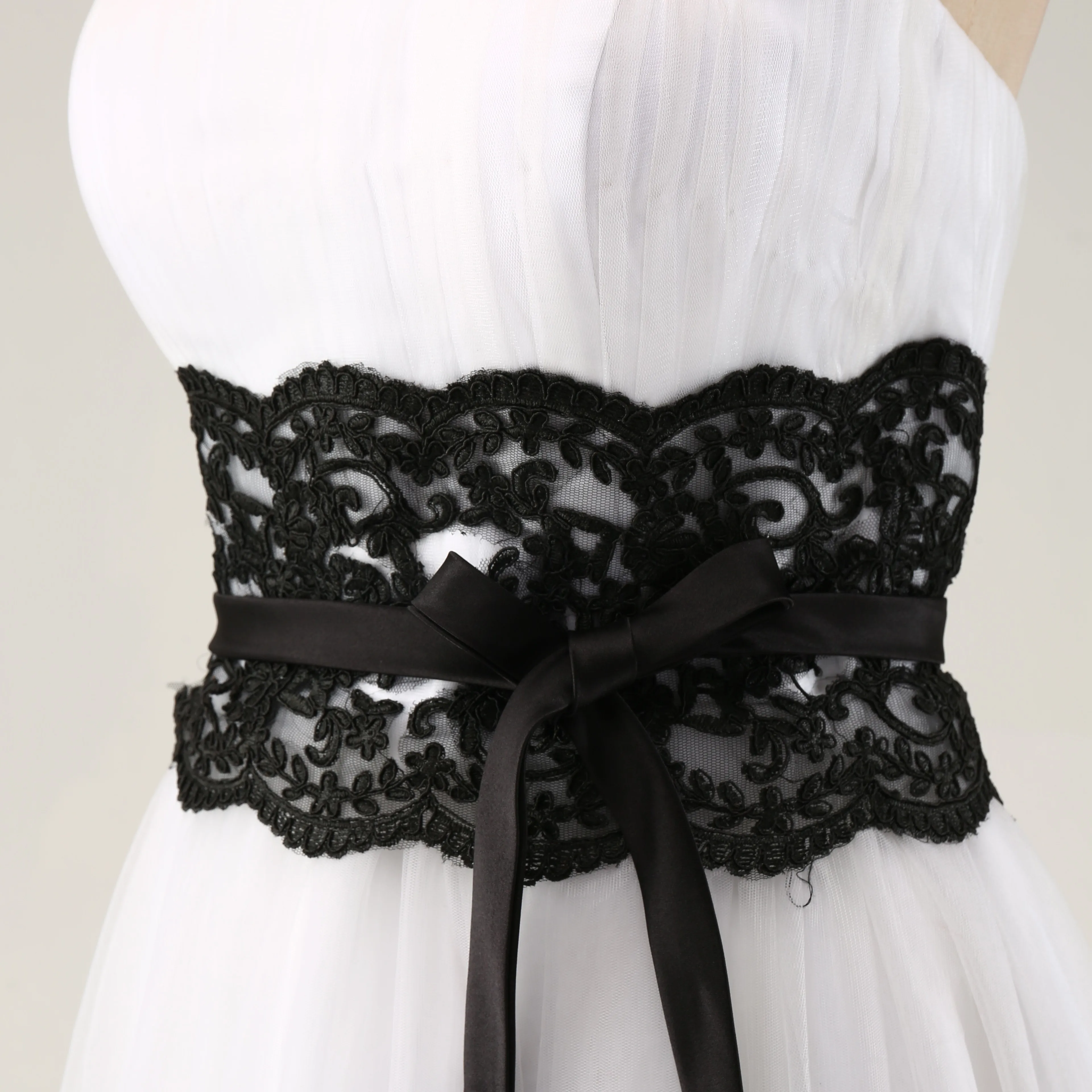 White Elegant Strapless Tea Length Formal Women Wedding Dresses Empire Waist A-Line Tulle Lace Long Bridal Gown