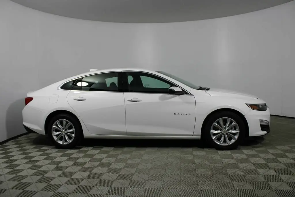 2024 Chevrolet Malibu LT с 1LT FWD